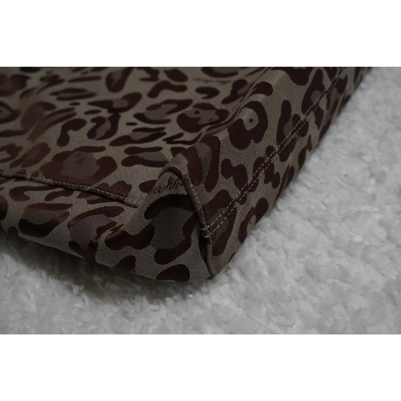 Nine West Leopard/Cheetah Print Tote Bag - Picture 5 of 10